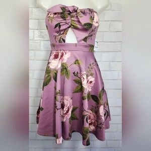 Charlotte Russe Purple Pink Strapless Dress Size Medium Bow Keyhole Front Floral